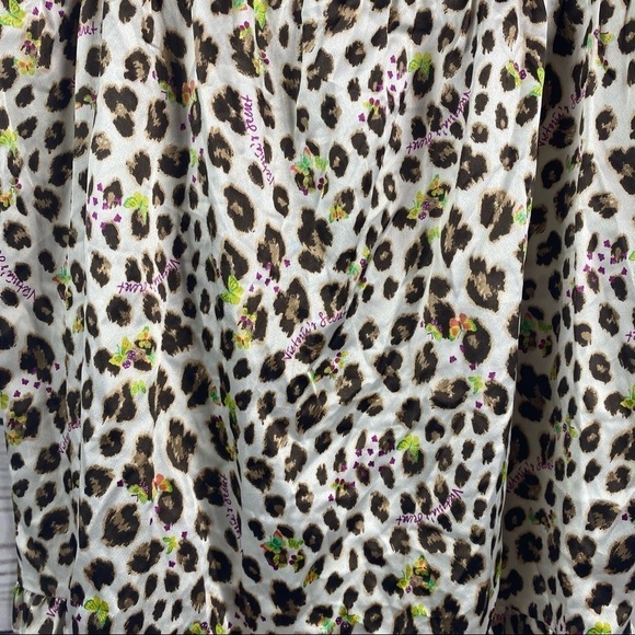 VICTORIA'S Secret animal print open back slip on camisole Sz S - Picture 2 of 9
